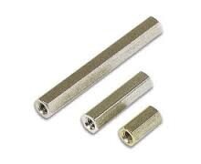 Afstandbus metaal M3