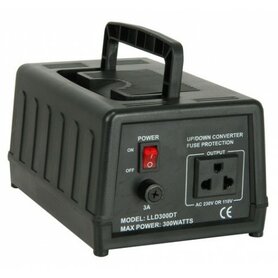 OMVORMER 230V-110V, 300VA OMVORMER 230V-110V, 300VA