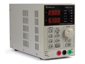 PROGRAMMEERBARE LABOVOEDING 0-30 VDC / 5 A max. DUBBELE LED-DISPLAY met USB 2.0-INTERFACE
